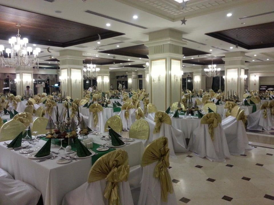 Restaurant zu Weihnachten Diamond Excellence Resort & Spa