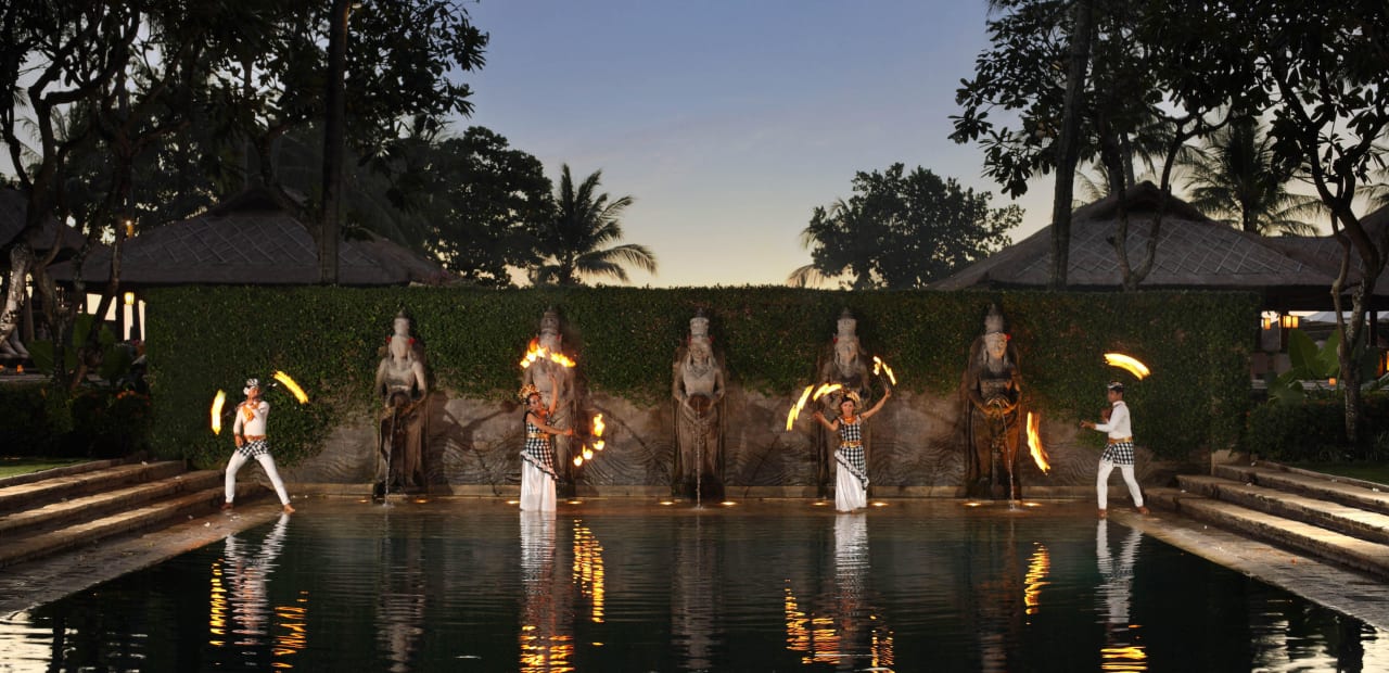 Traditioneller indonesischer Feuertanz InterContinental Bali Resort