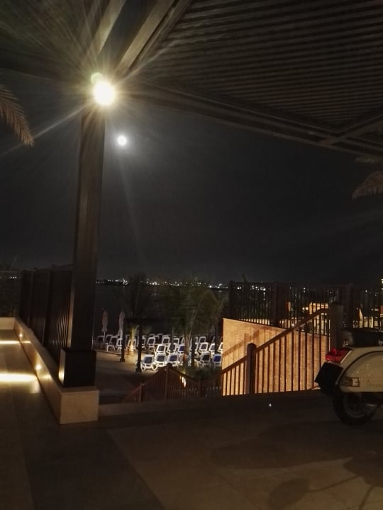 Gastro DoubleTree by Hilton Resort & Spa Marjan Island