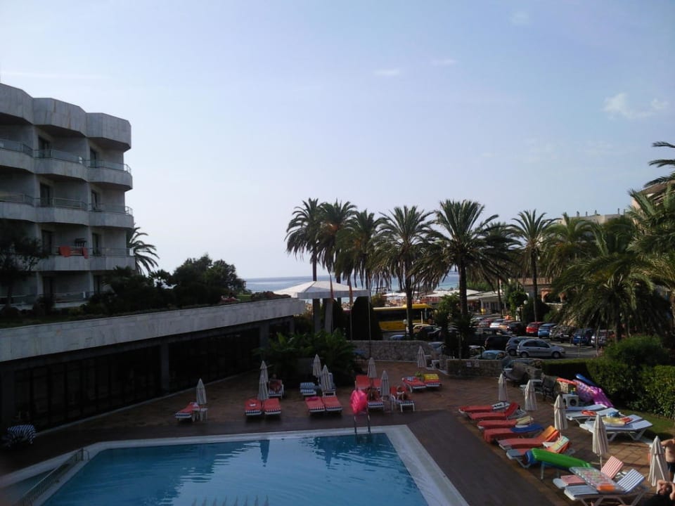 Das ist in dem Hotel Serrano Palace Meerblick  Hotel Serrano Palace