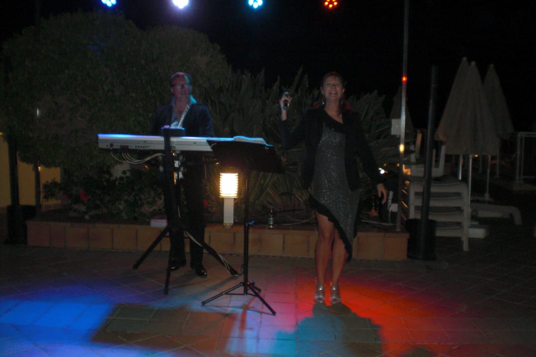 Danke Robert und Juliet für diese Super gute Musik Hotel Riu Palace Jandia