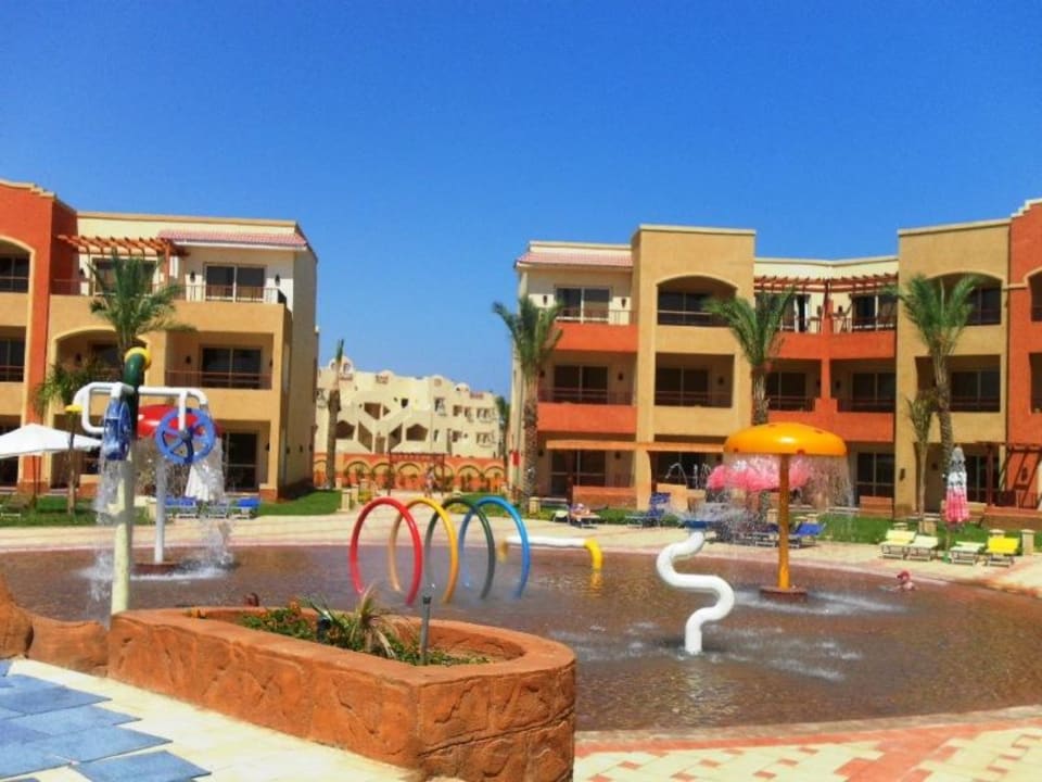 Детские горки Regency Plaza Aqua Park & Spa