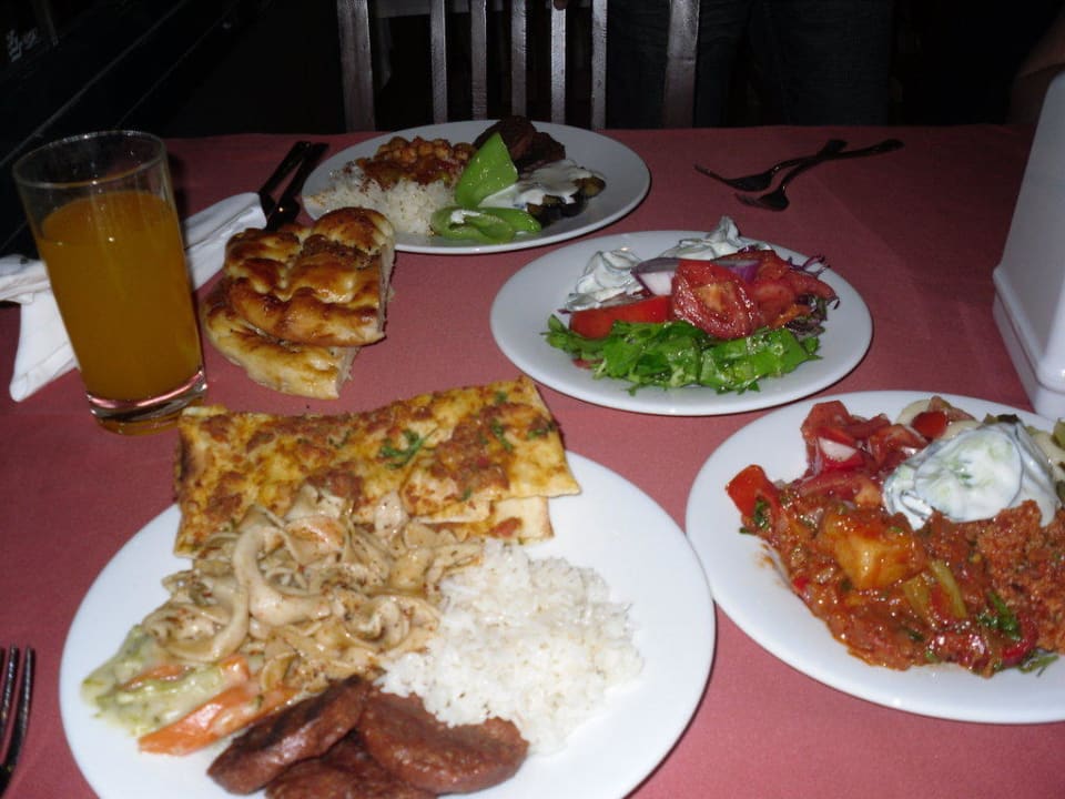 Lecker Abendessen Grand Seker Hotel