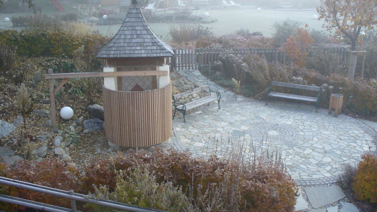 Badeteich Wellnesshotel Eggerwirt