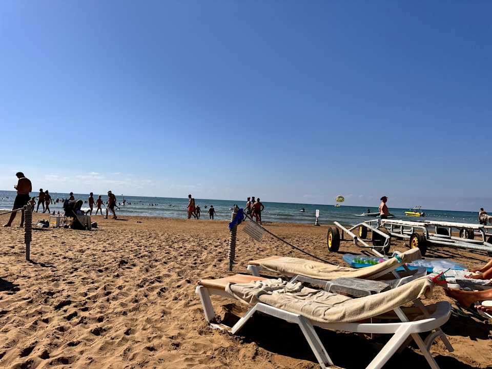 Strand Side Alegria Hotel & Spa - Adults only +16