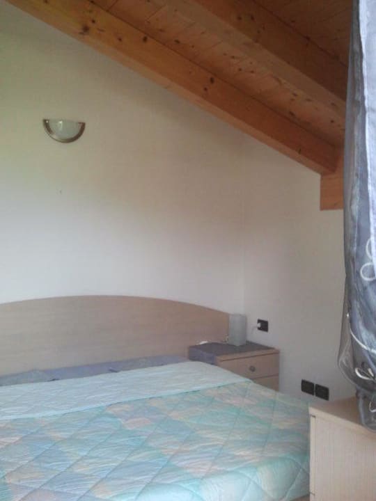 Camera da letto B&B Le Lochere