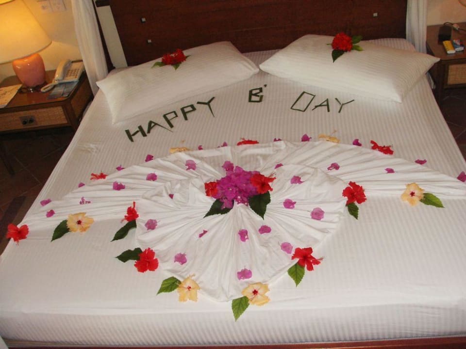 Geburtstagsgrüße vom Roomboy Kuramathi Maldives