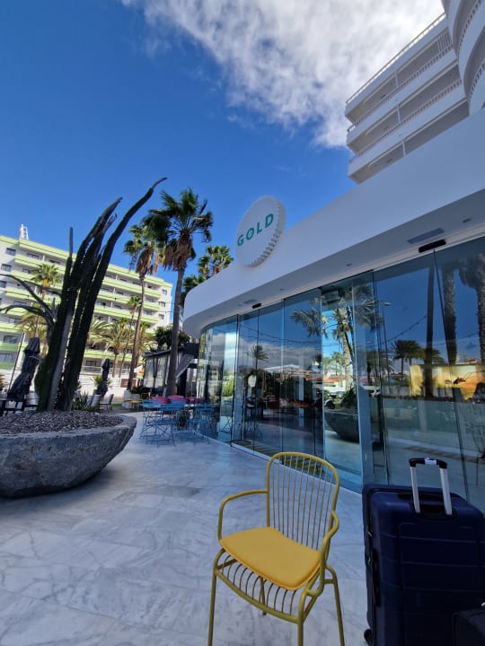 Außenansicht Hotel Gold by Marina