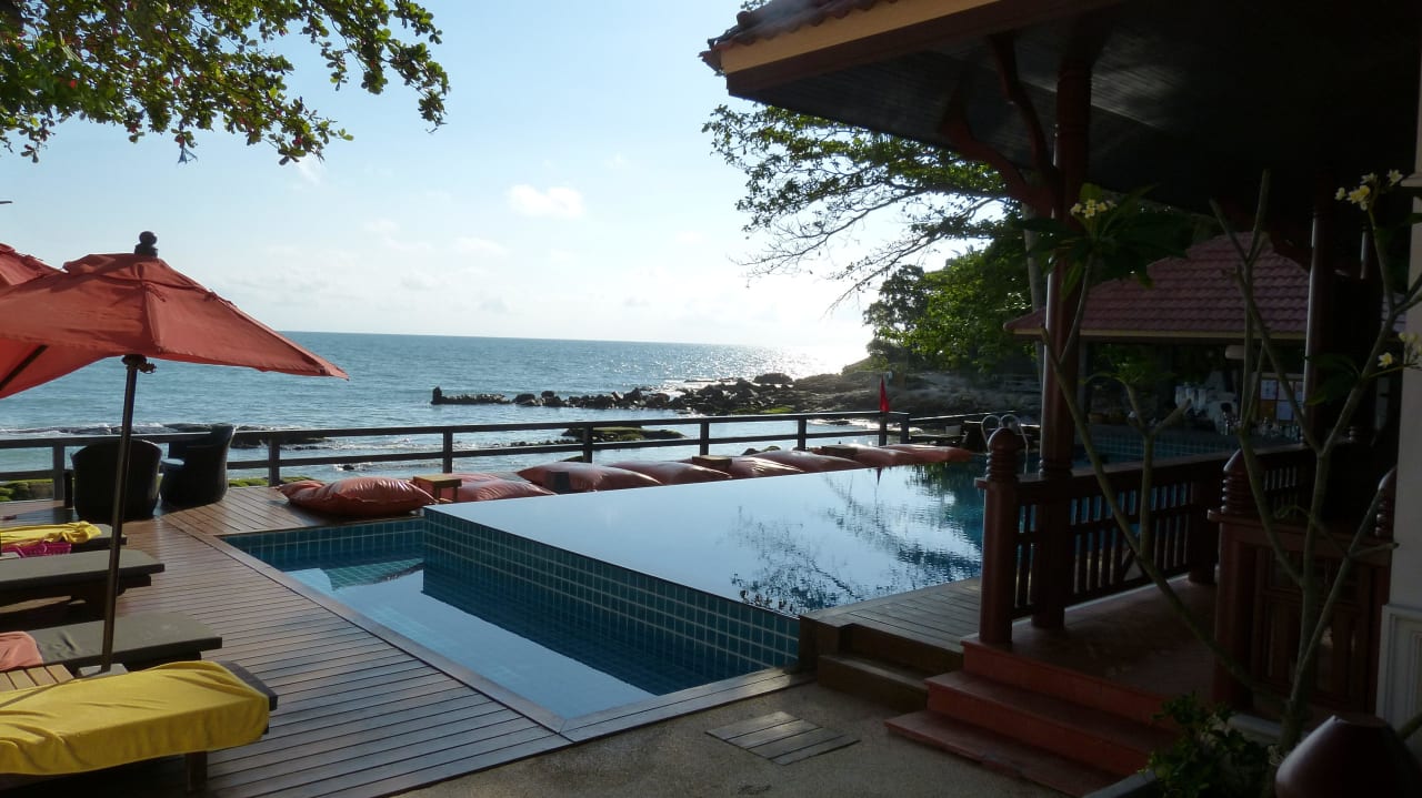 Kleiner aber sauberer Pool Bhundhari Chaweng Beach Resort