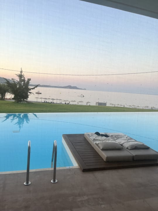 Pool SENTIDO Port Royal Villas & Spa