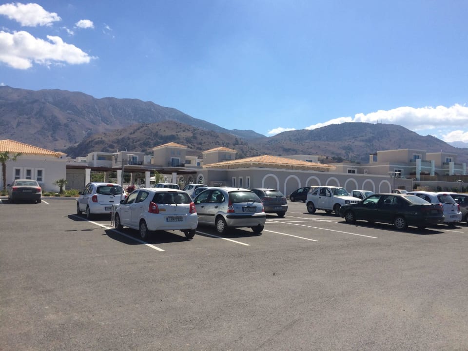 Parkplatz Anemos Luxury Grand Resort