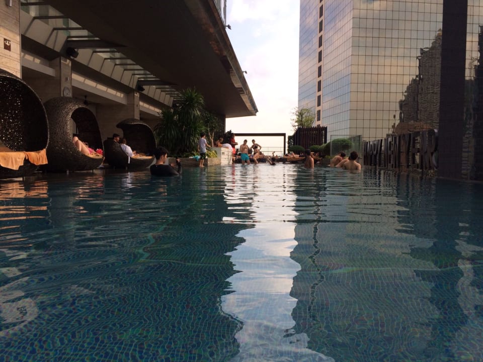 Pool Eastin Grand Hotel Sathorn