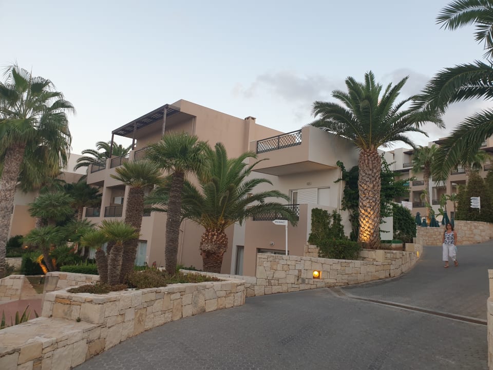 Gartenanlage Grand Hotel Holiday Resort