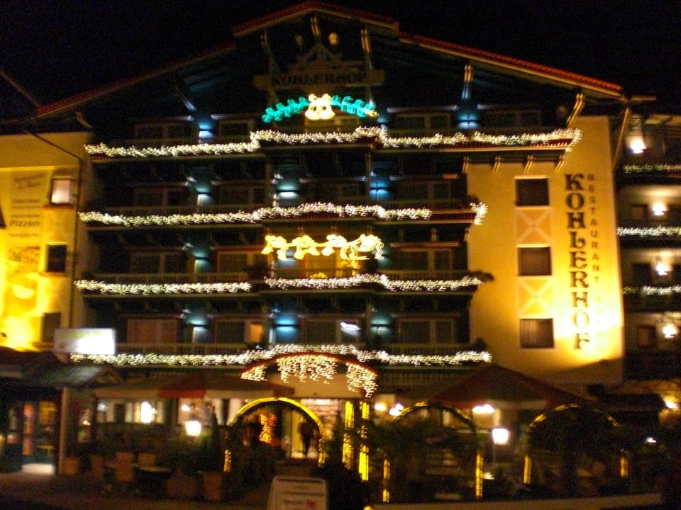 Das Hotel bei Nacht Hotel Kohlerhof