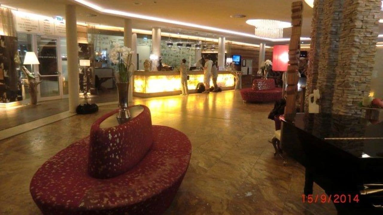 Lobby 3 The Alpine Palace