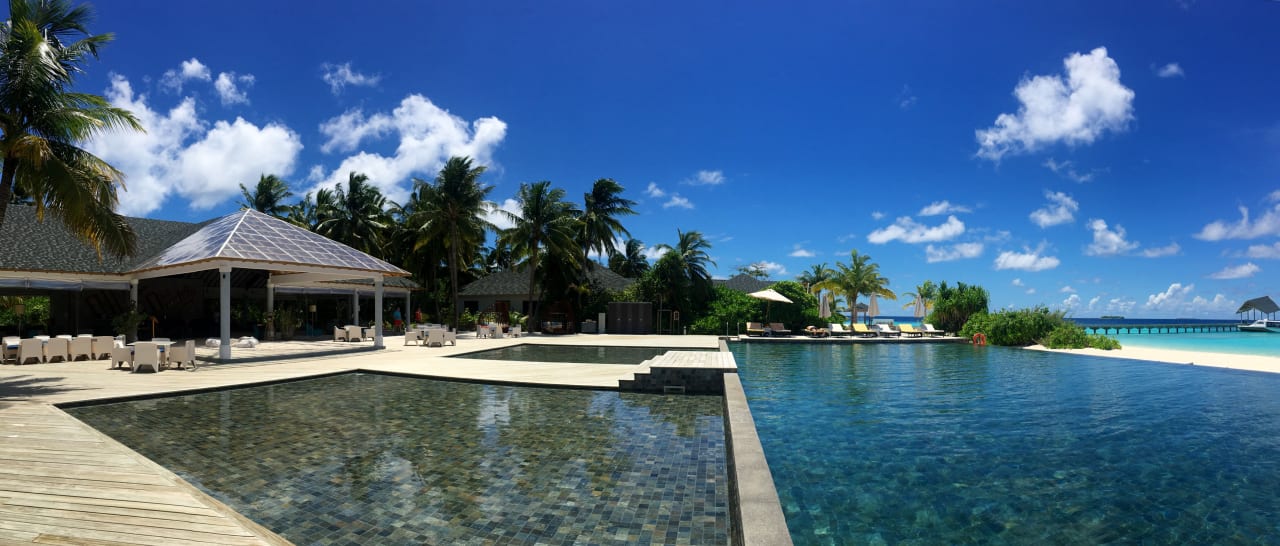 Pool NH Collection Maldives Havodda Resort