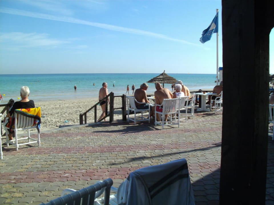 Blick von der Beachbar zum Meer TUI MAGIC LIFE Penelope Beach