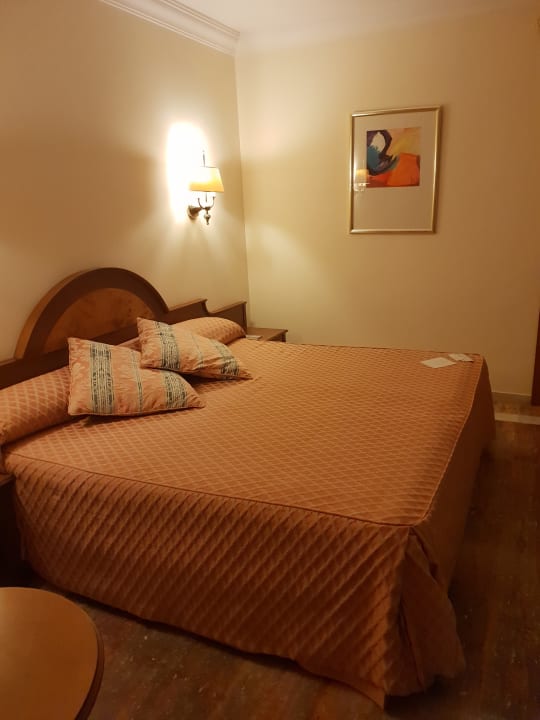 Zimmer Hotel Serrano Palace