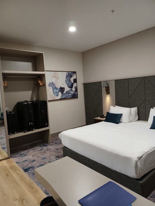 Zimmer Delta Hotels by Marriott Istanbul Vadi