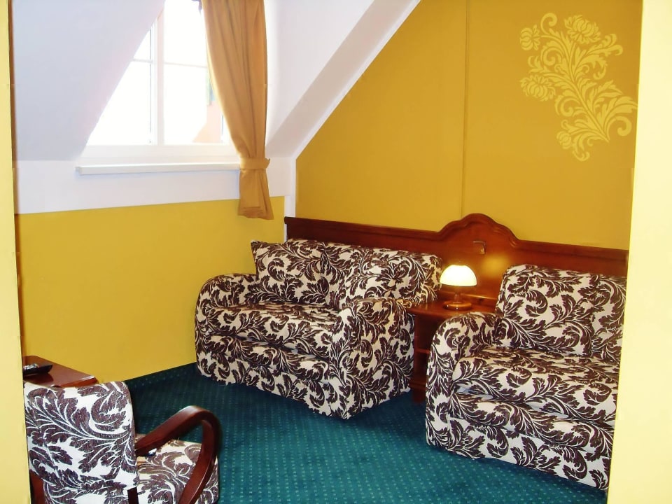 Studio - zusaetzliche Sofas Hotelik Mazurska Chata