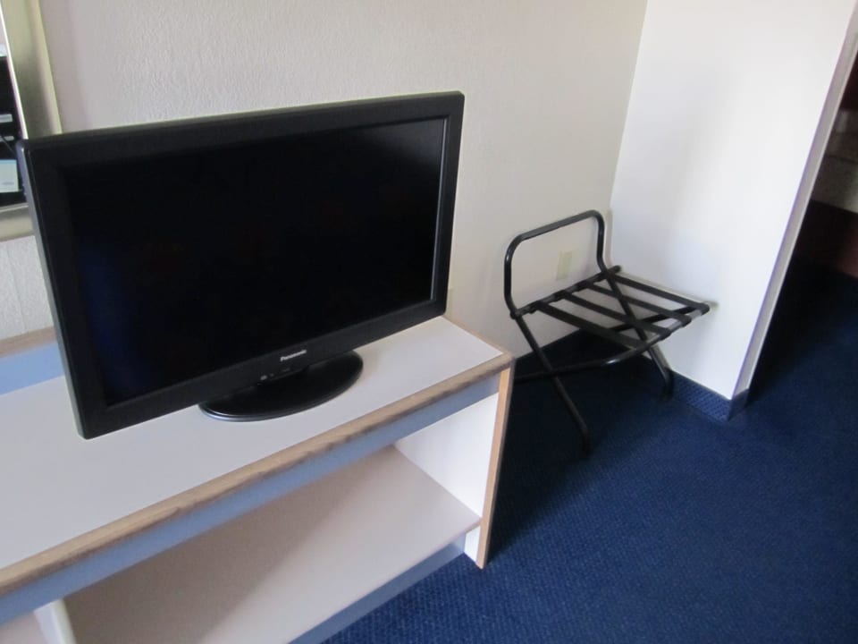 Ausstattung mit Flachbildfernsehgerät Hotel Red Roof Tucson South