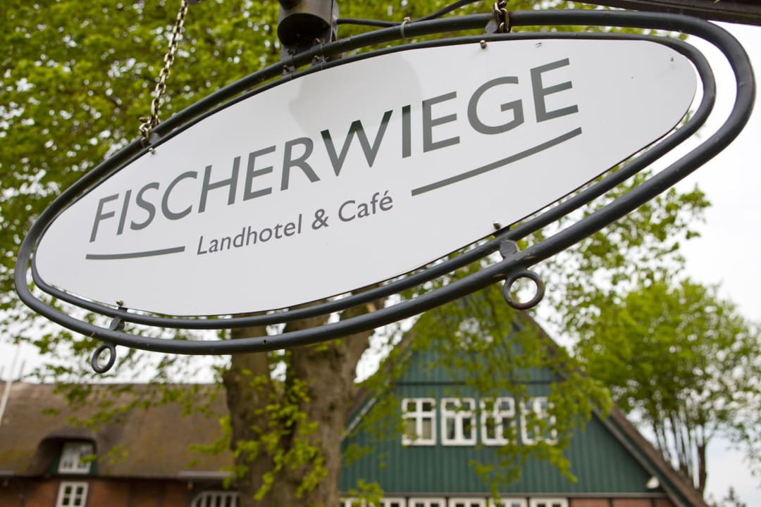 Idyll-Hotel unter Reet Landhotel Fischerwiege am Passader See