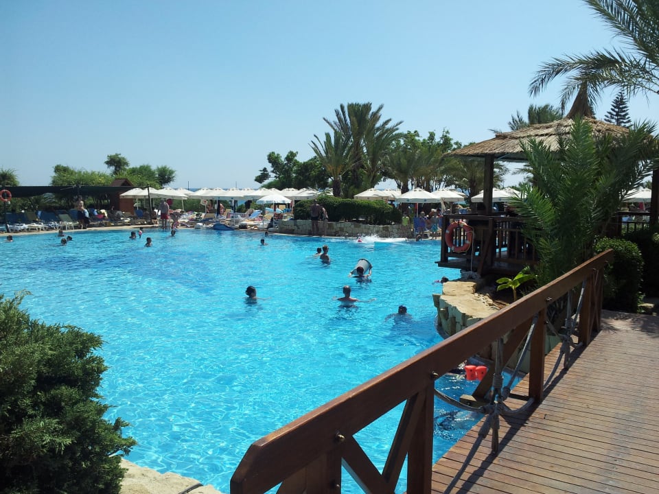 Activity-Pool AQI Pegasos Resort