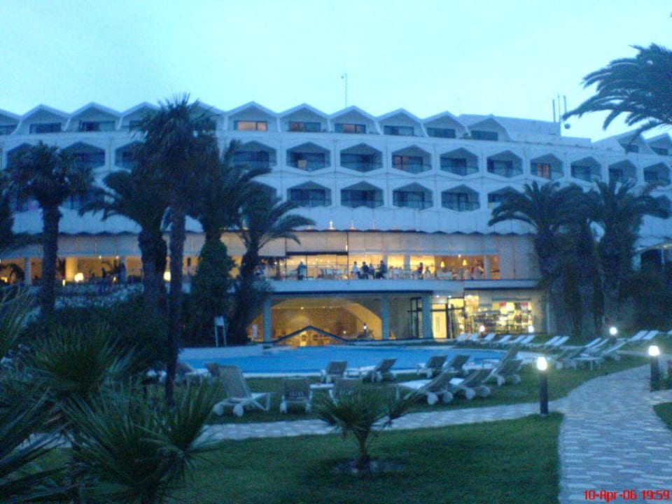 Hotelbereich im Innenhof Sentido Phenicia