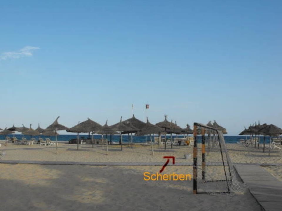 Scherben im Sand Movie Gate Miramar