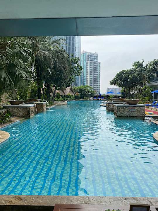 Pool Hotel The Ritz-Carlton Jakarta, Mega Kuningan