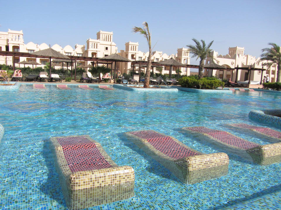 Pool im Only-Adult Bereich Hotel Riu Touareg
