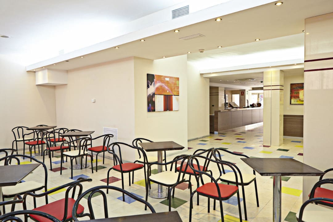 BAR MLL Hotel Caribbean Bay