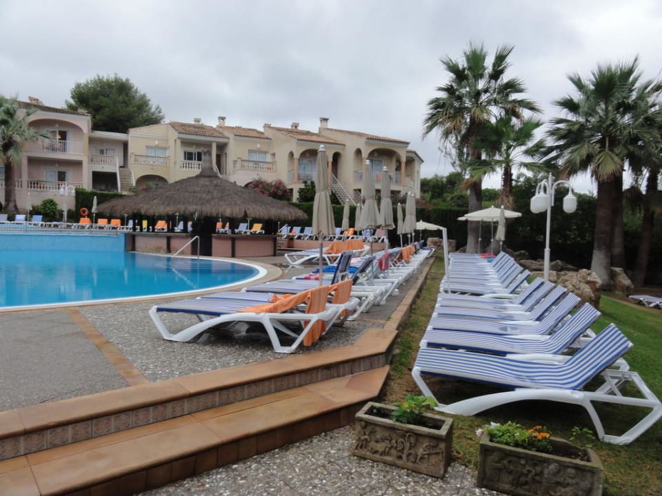 Pool R2 Lago Playa Park