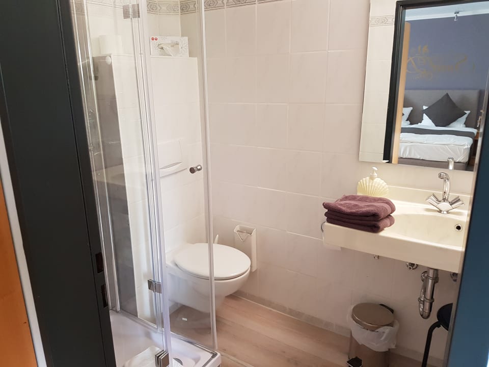 Zimmer Waldhotel Kurfürst