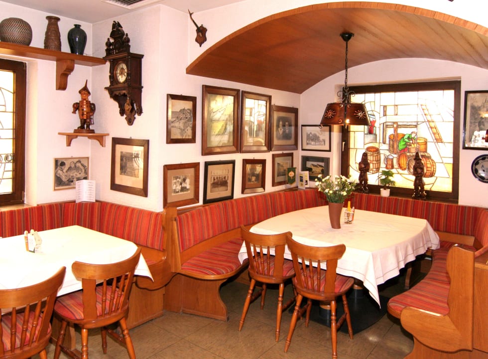 Stammtisch Hotel Zum Goldenen Fässchen