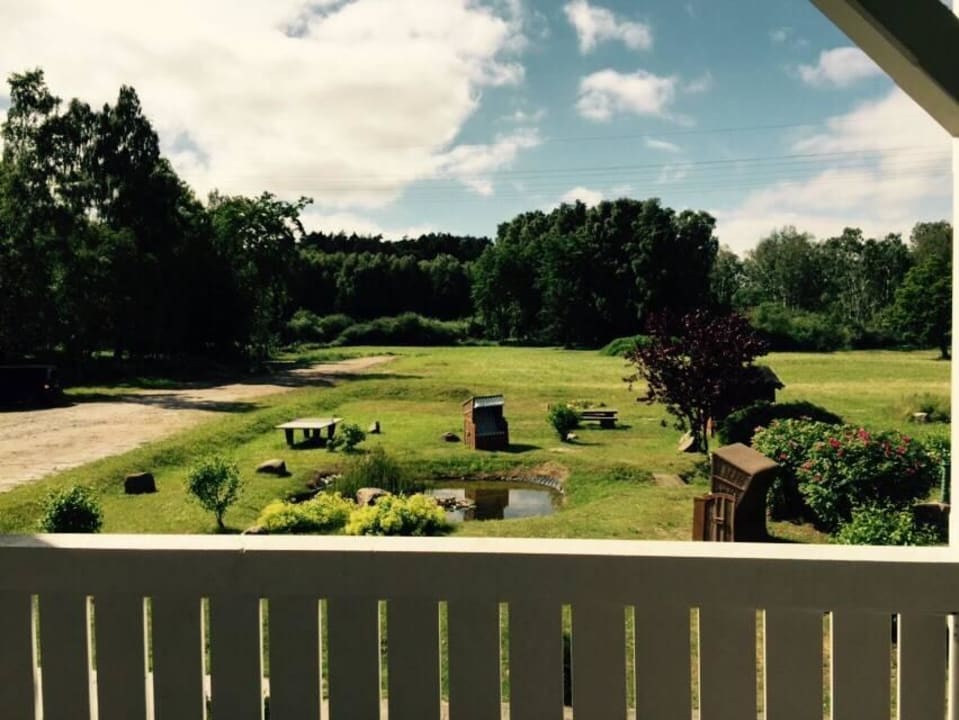 Ausblick in den Garten Hotel Königslinie