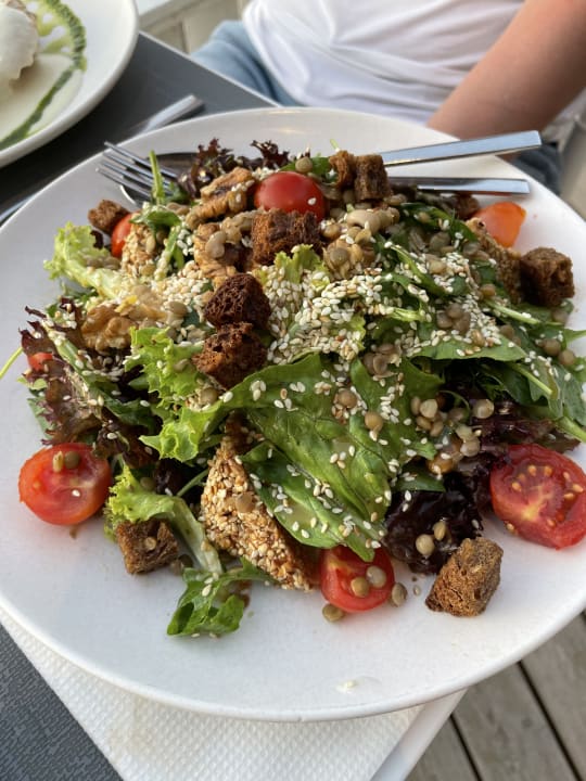 Gastro Paralos Lifestyle Beach