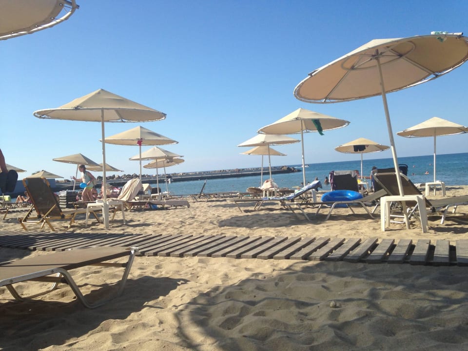 Strand Fodele Beach & Water Park Holiday Resort