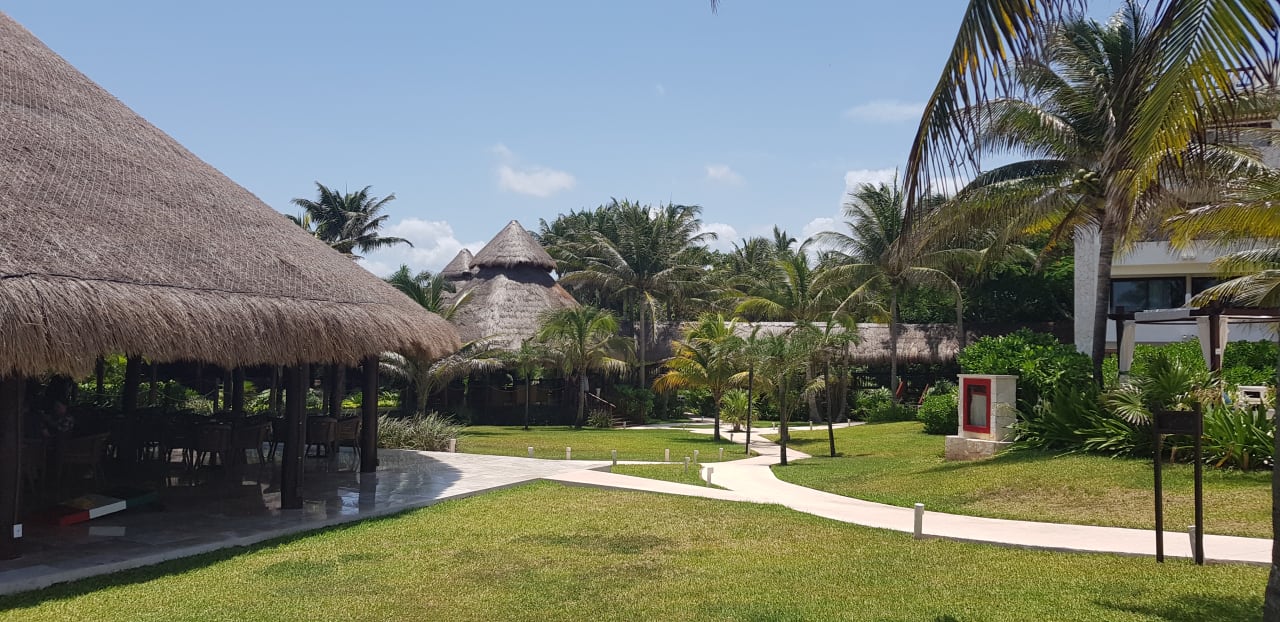 Gartenanlage Akumal Bay Beach & Wellness Resort