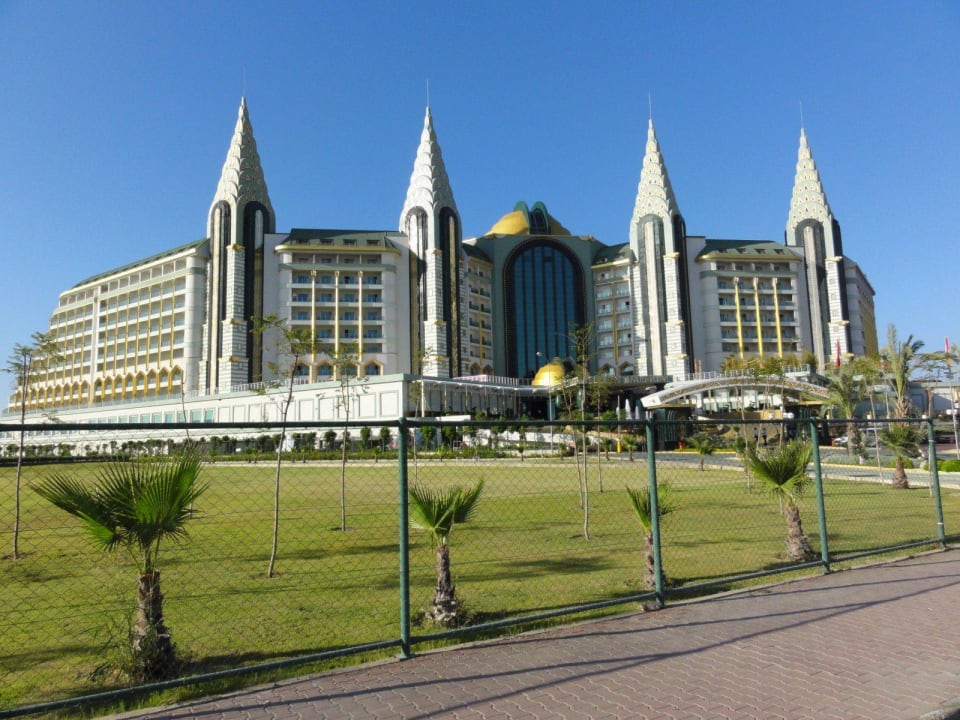 Eingang Hotel Delphin Imperial