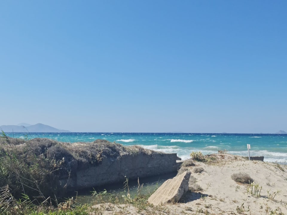 Strand Blue Lagoon Resort