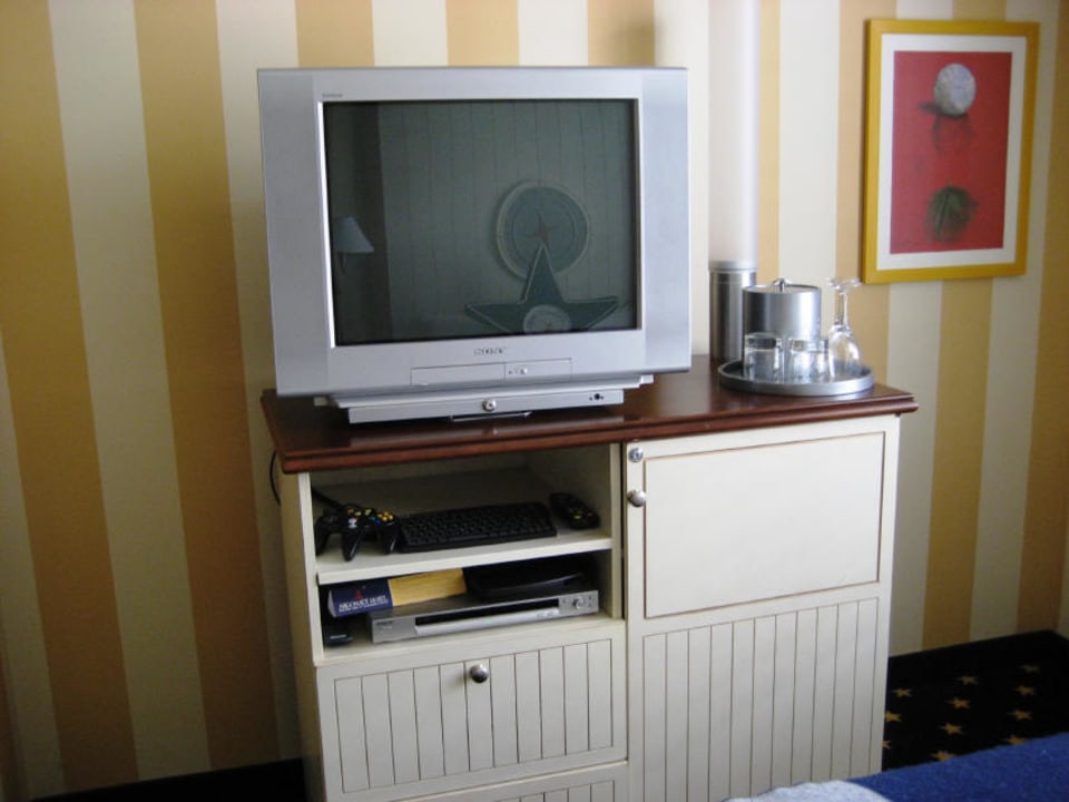 Fernseher m. DVD-Player Hotel Argonaut