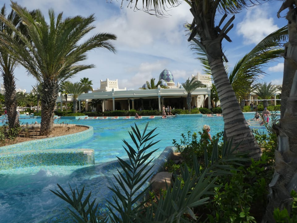 Pool Hotel Riu Karamboa