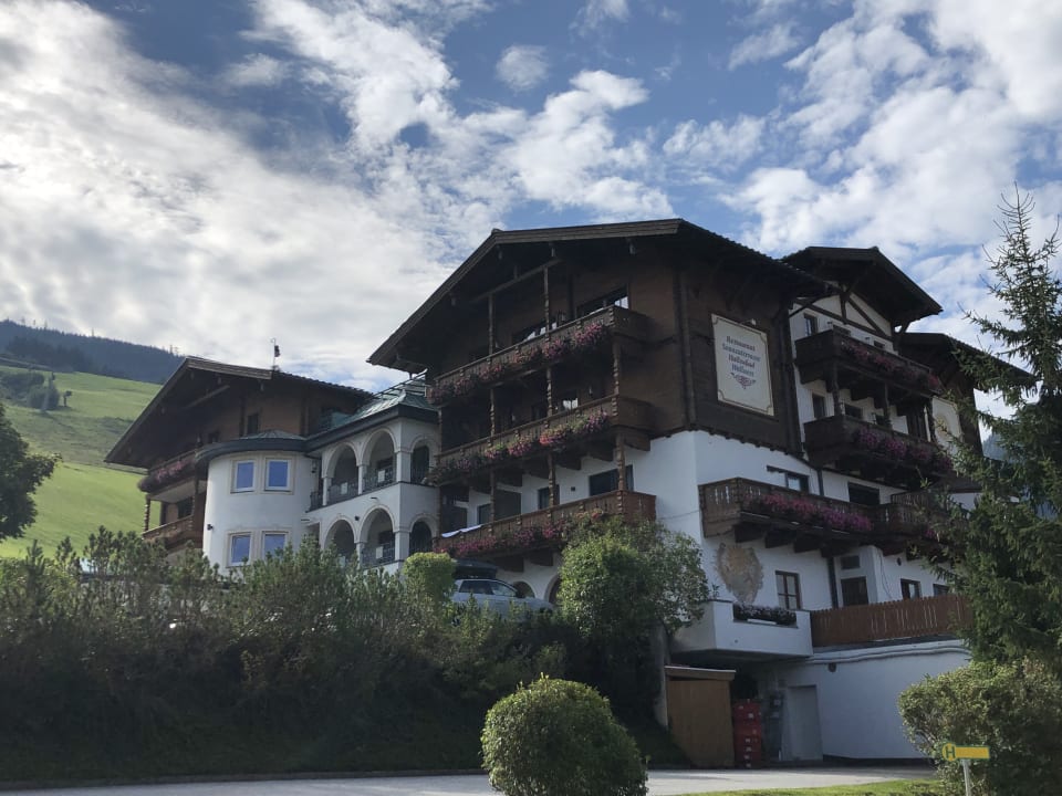 Außenansicht Sonnhof Alpendorf - Adults only