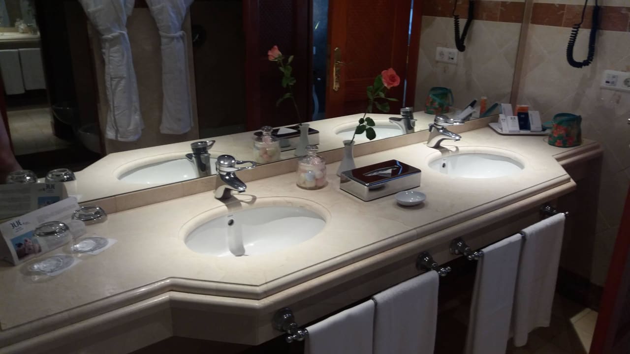 Komfortbadezimmer Dreams Jardín Tropical