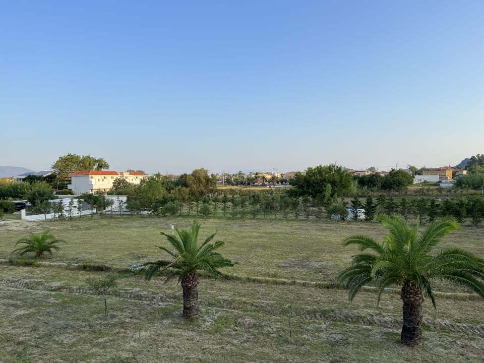 Gartenanlage Hotel Sirocco