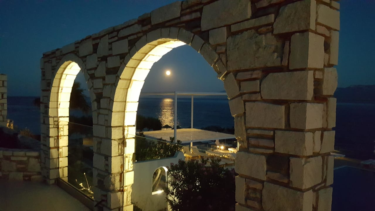 Meer Dimitra Beach Hotel & Suites
