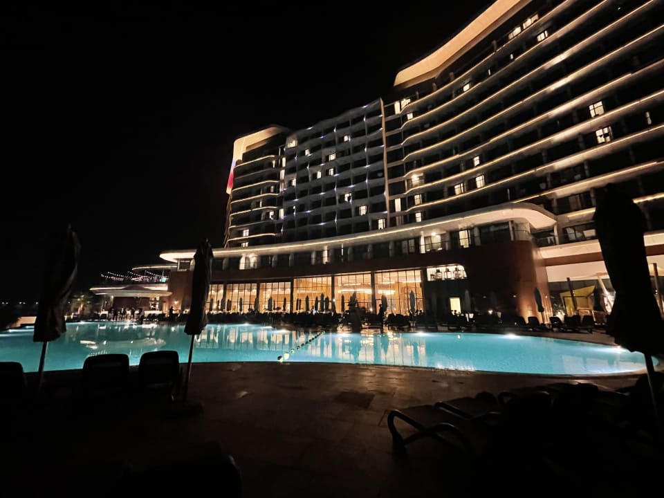 Außenansicht Hampton by Hilton Marjan Island