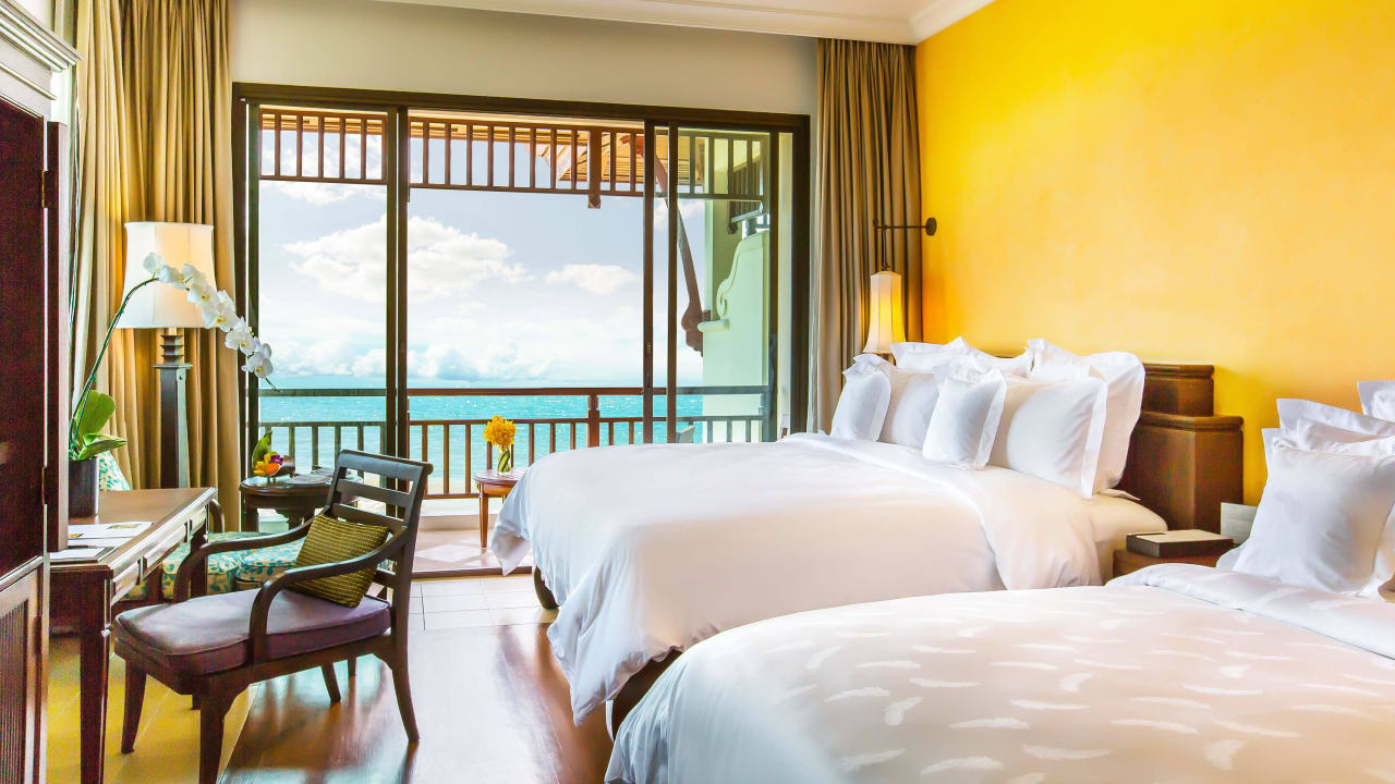 Family Ocean View, 1 King Bed & 1 Queen Bed InterContinental Pattaya Resort