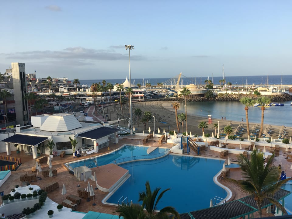 Ausblick HOVIMA La Pinta Beachfront Family Hotel